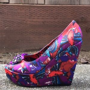 Size 10 US Women’s, Brand: Iron Fist, Multicolored